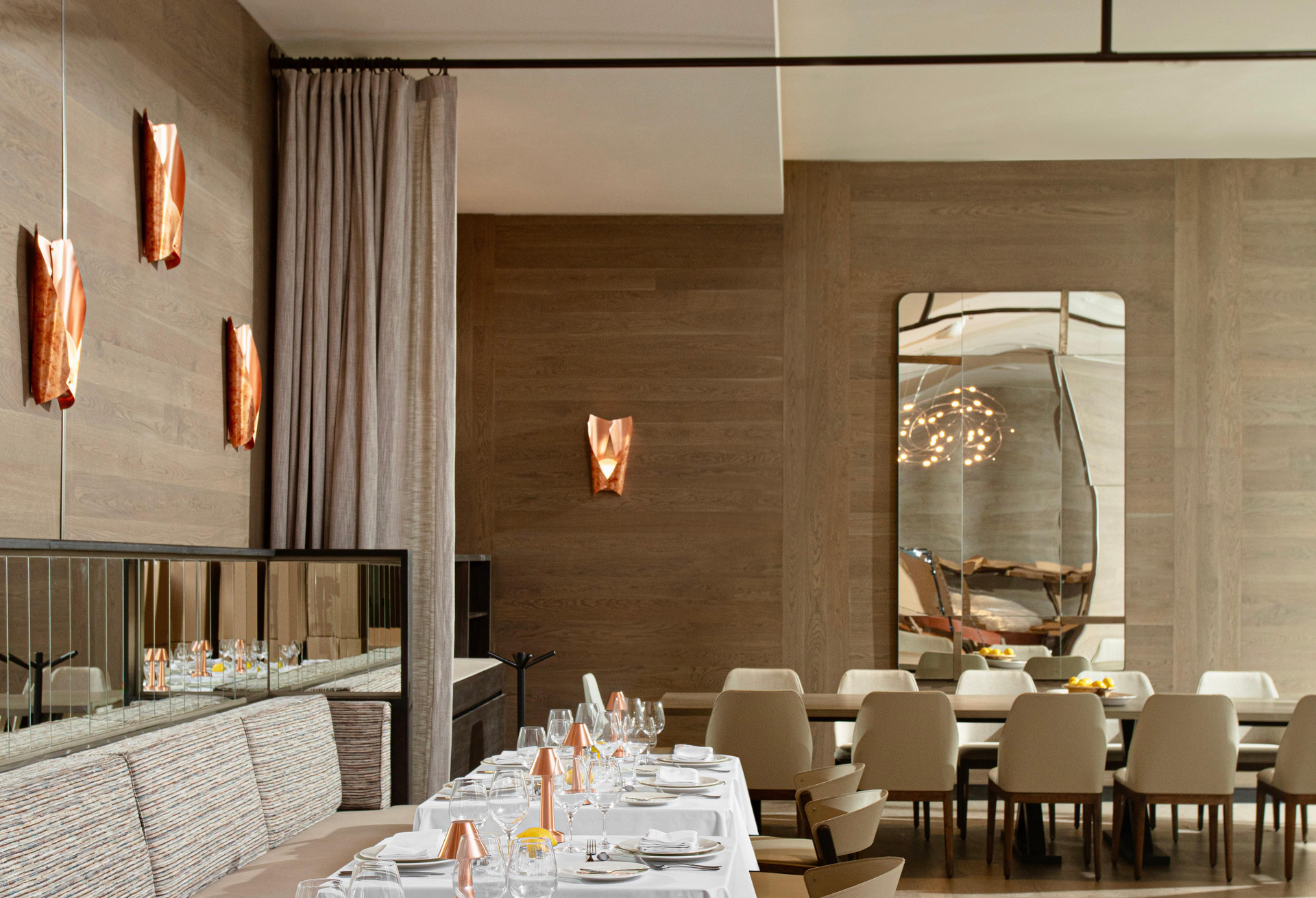 Restaurante Debaines Hotel Santiago
