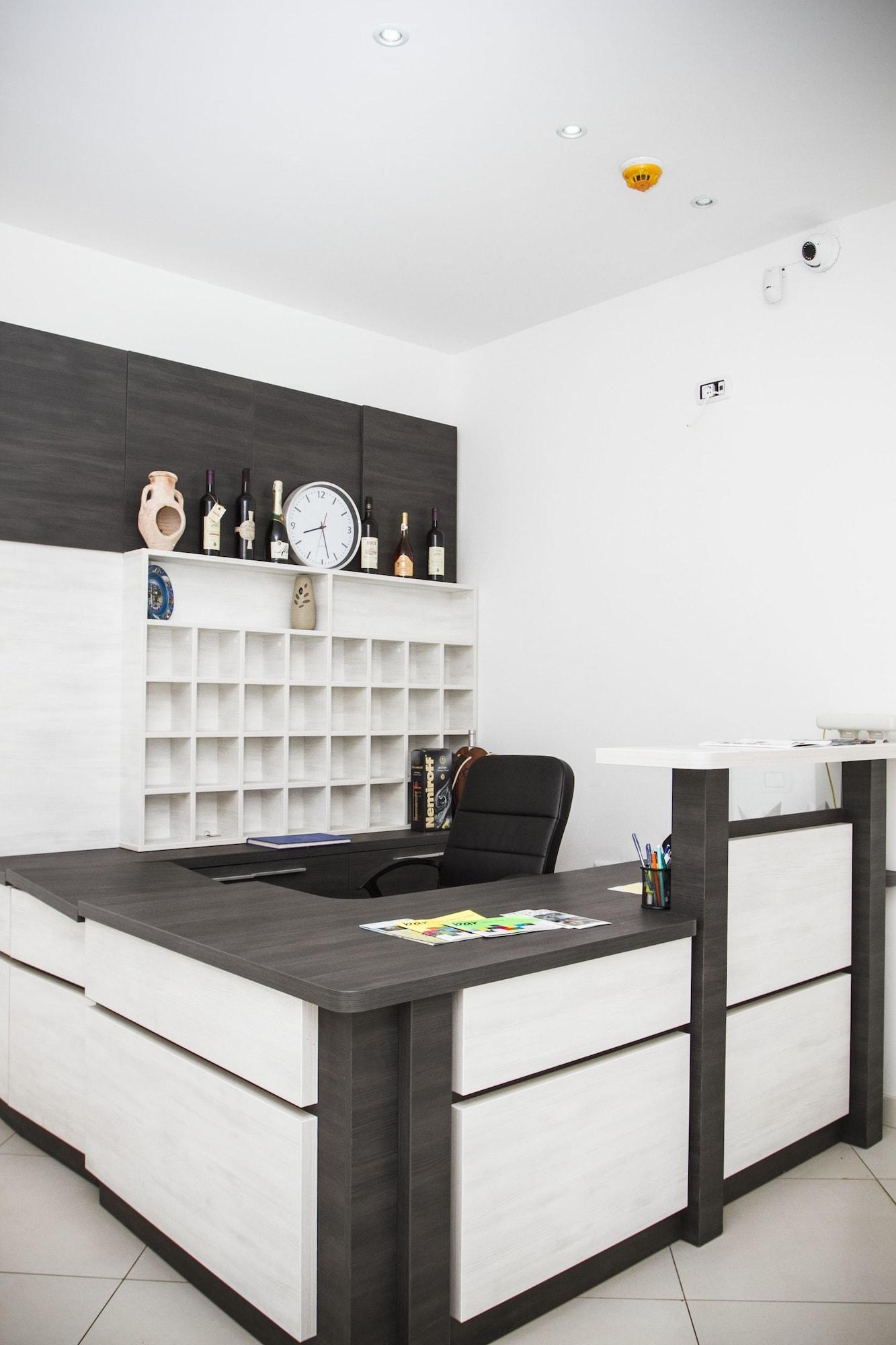 Vista Lobby Apartments Harmony