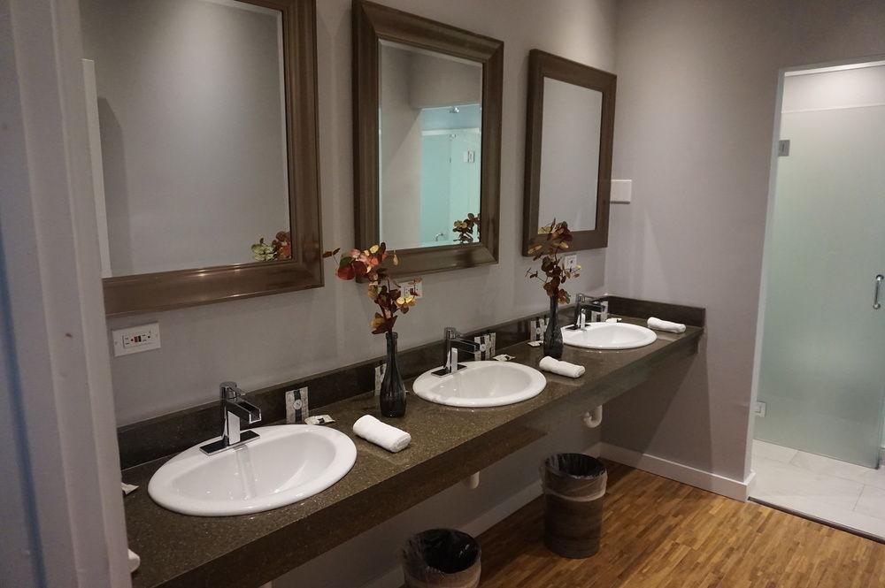 Baño The Loft-Hostel/Backpacker