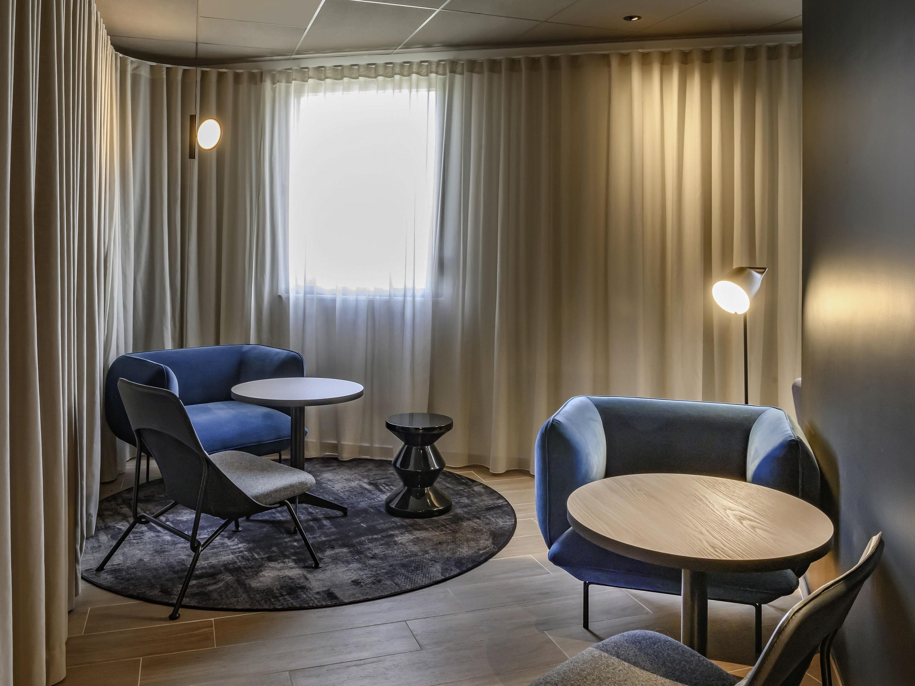 Bar/Salón Novotel Saint-Étienne Centre Gare Châteaucreux