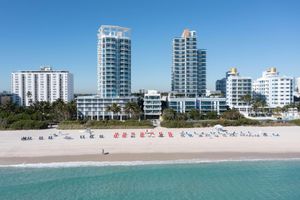 Paquete - MB Hotel, Trademark Collection by Wyndham