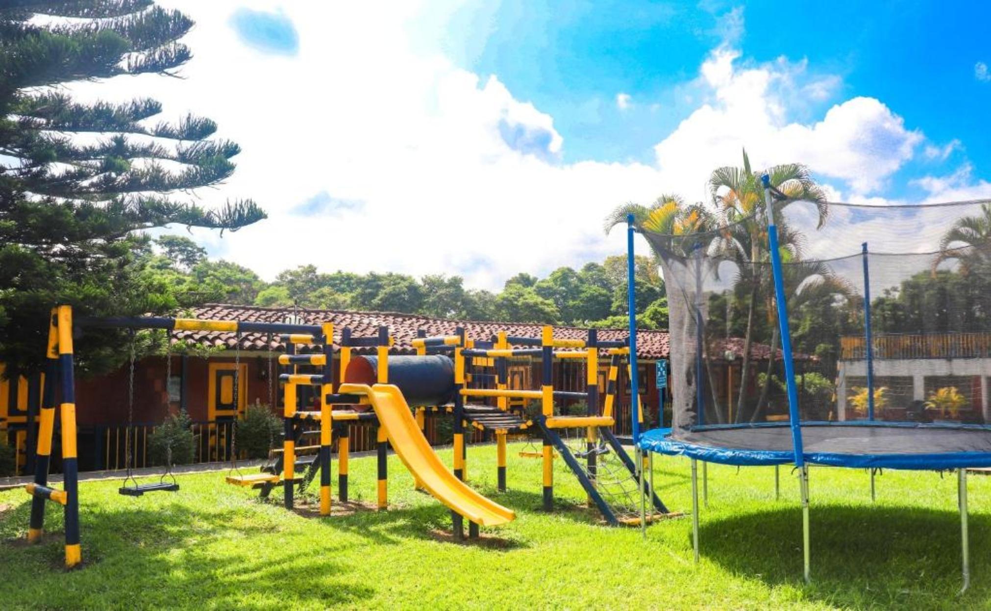 Área de juegos para niños Hotel Quindío Campestre