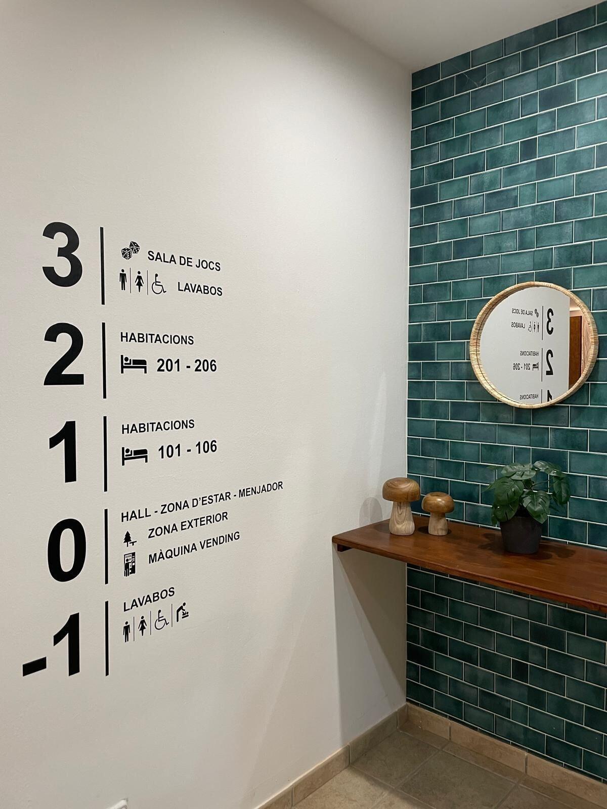 Vista Lobby HOTEL ORENETA - Gironella