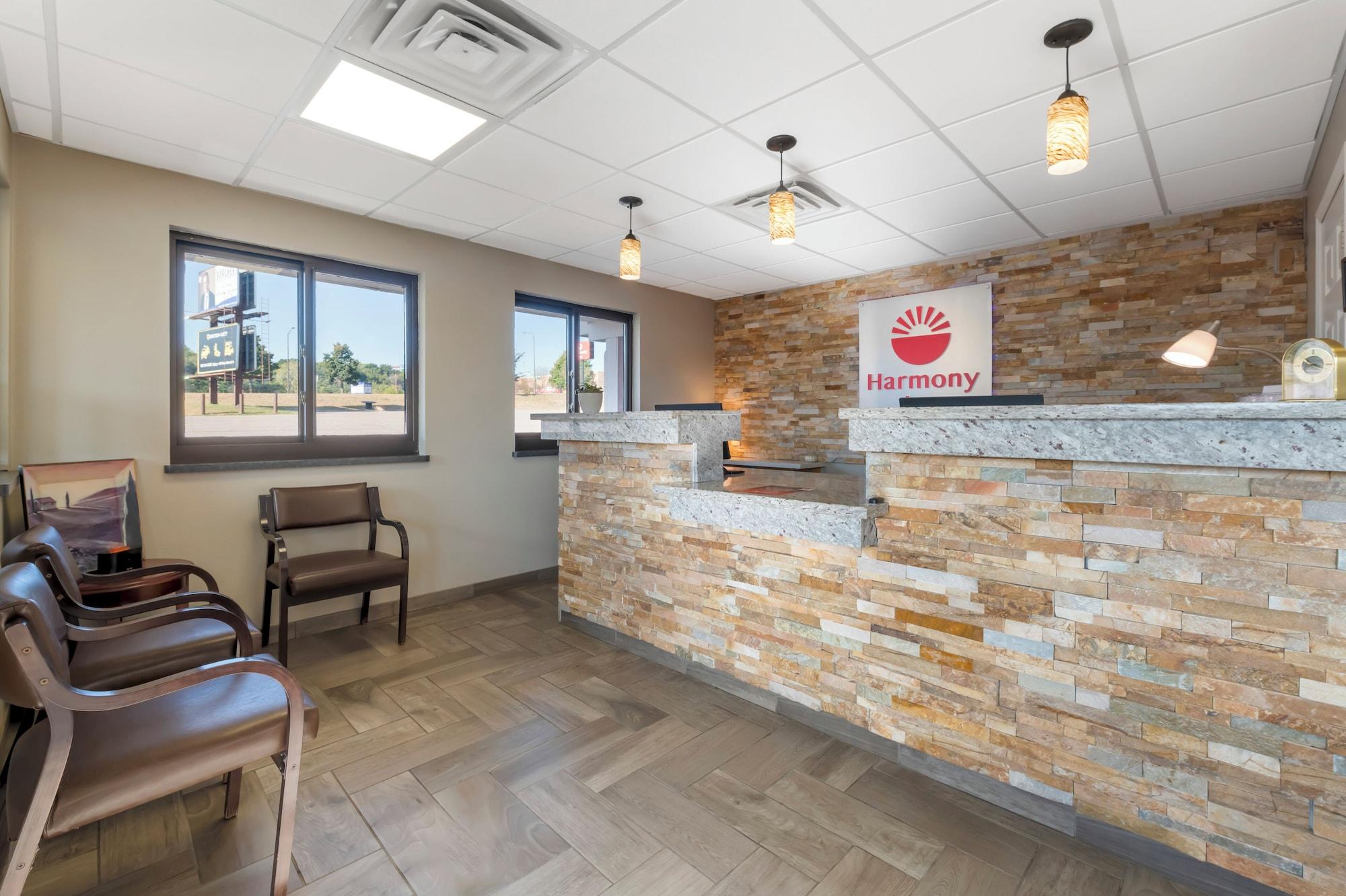 Vista Lobby Harmony Inn