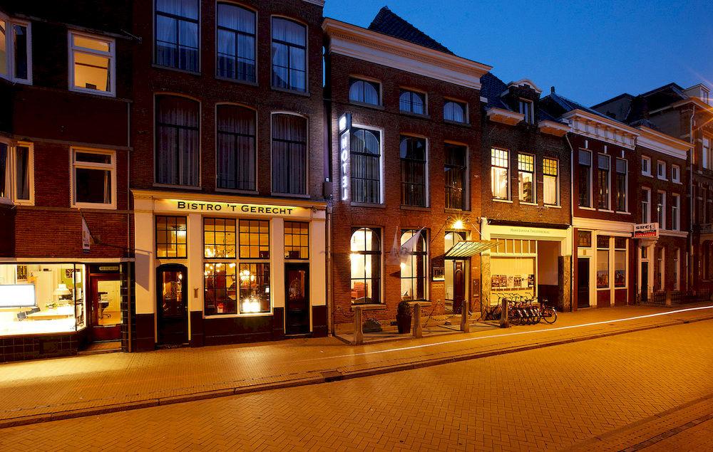 Hotel NH Groningen Hotel de Ville by null