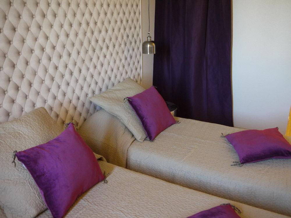 Varios Hôtel La Quietat