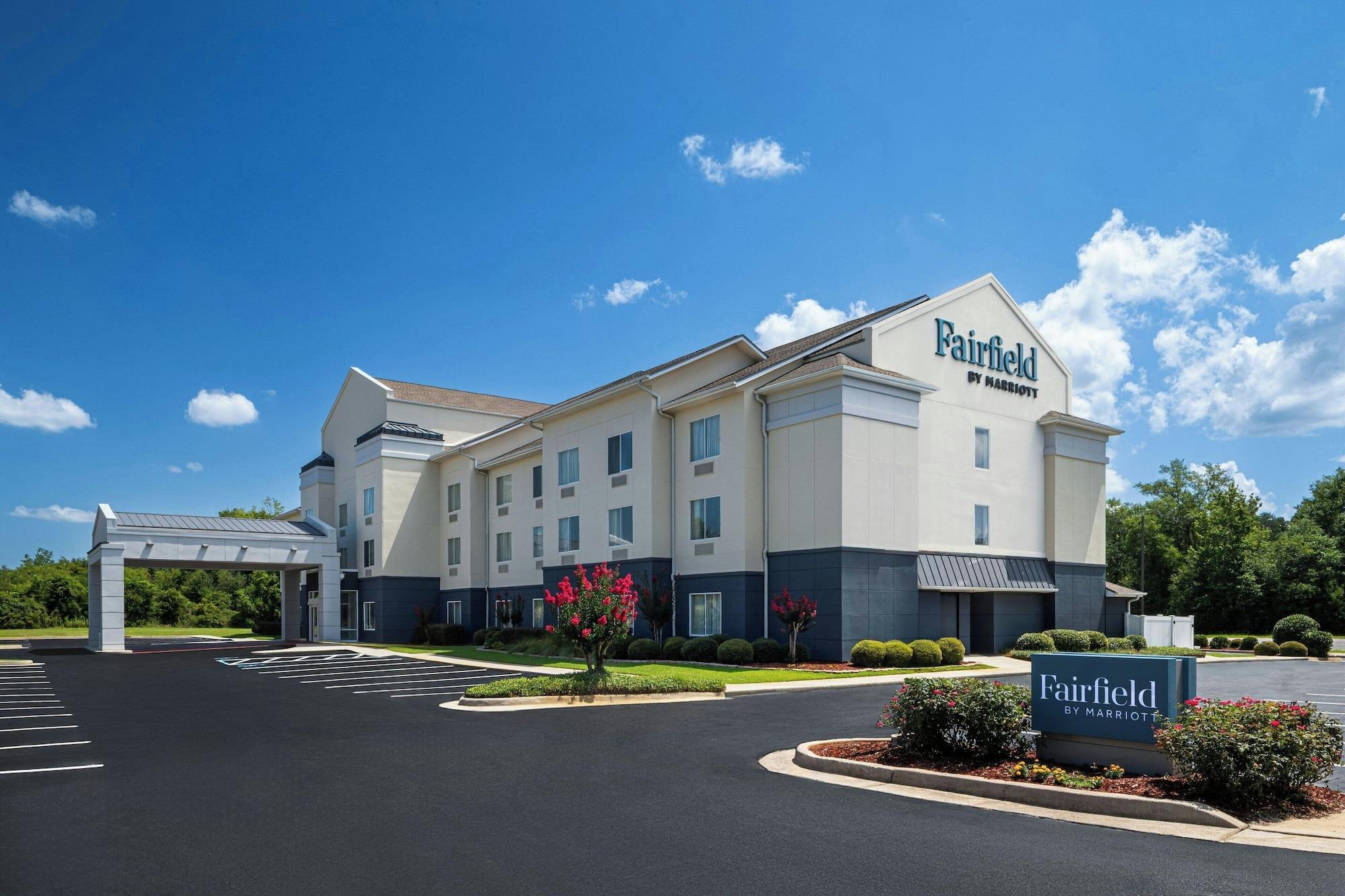 Vista Exterior Fairfield Inn & Suites Marianna