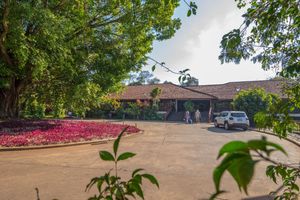 Alojamiento - Hotel Raices Esturion