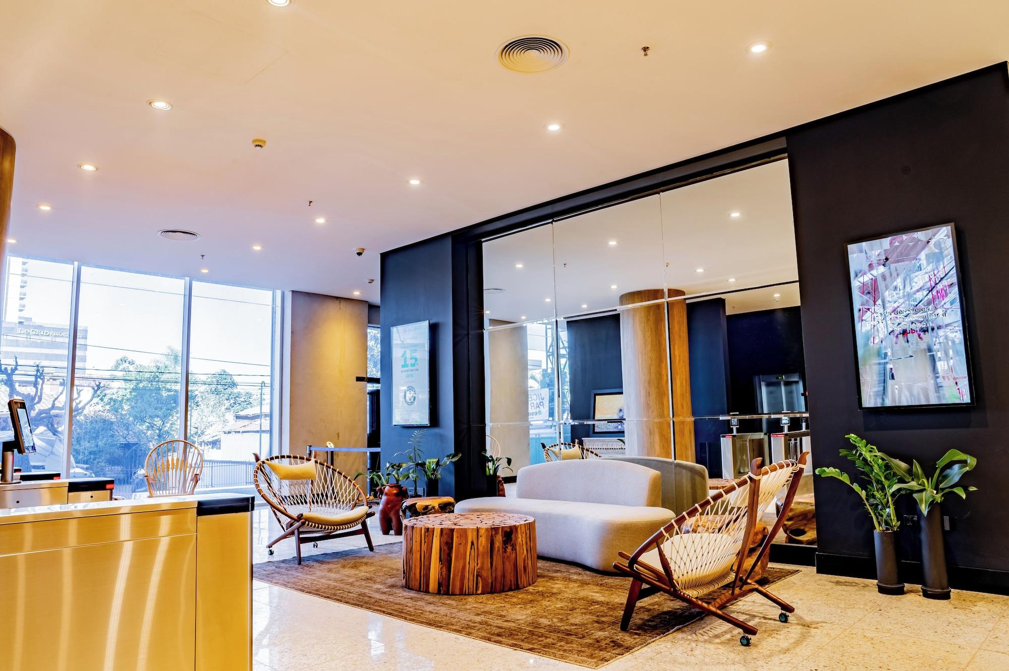 Vista Lobby Alula Hotel Encarnacion