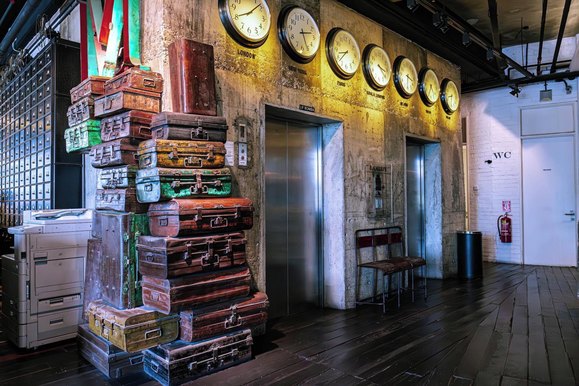 Vista Lobby M Boutique Hotel