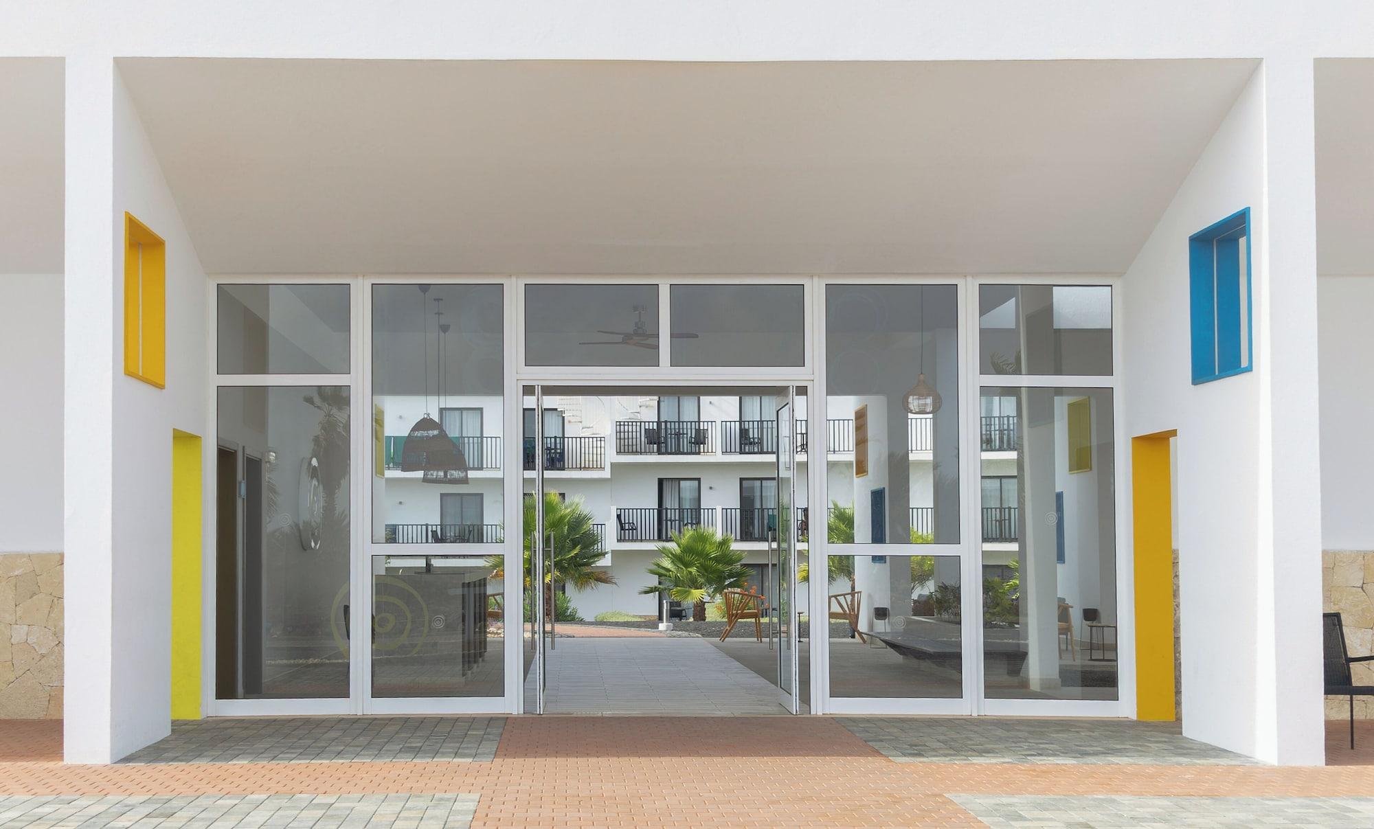 Vista Exterior Sol Dunas Family Fun