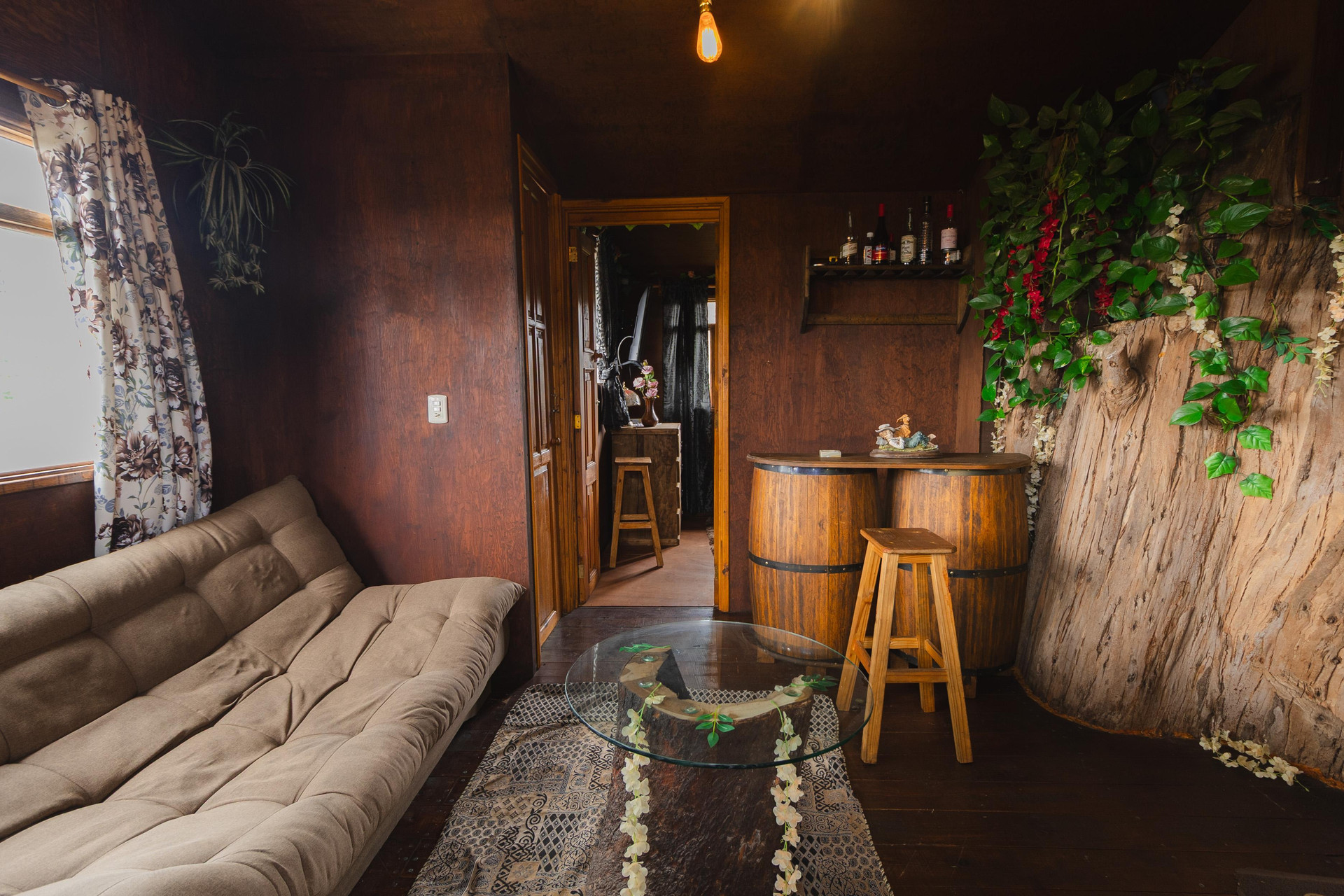Sala de Reuniones Casita Del Arbol Trini By GEstores