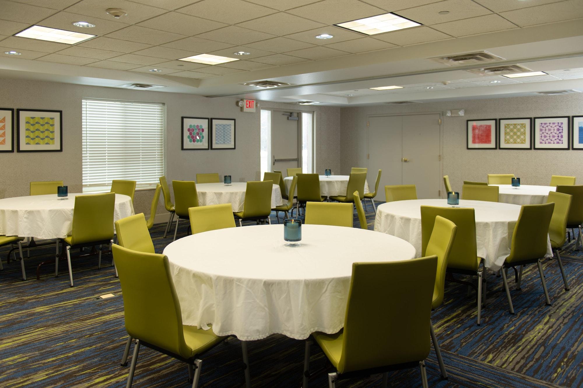 Sala de Reuniones Holiday Inn Express Hotel & Suites Wausau by IHG