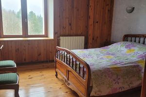 Alquiler Vacacional - Farmhouse in a green mountain setting. Pets welcome!