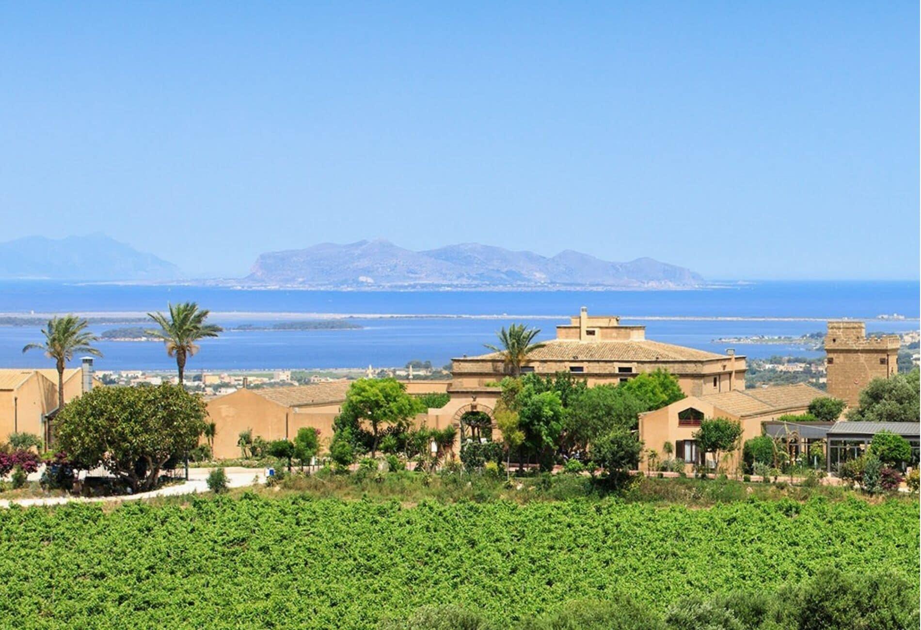 Vista Exterior Baglio Oneto dei Principi di San Lorenzo - Luxury Wine Resort