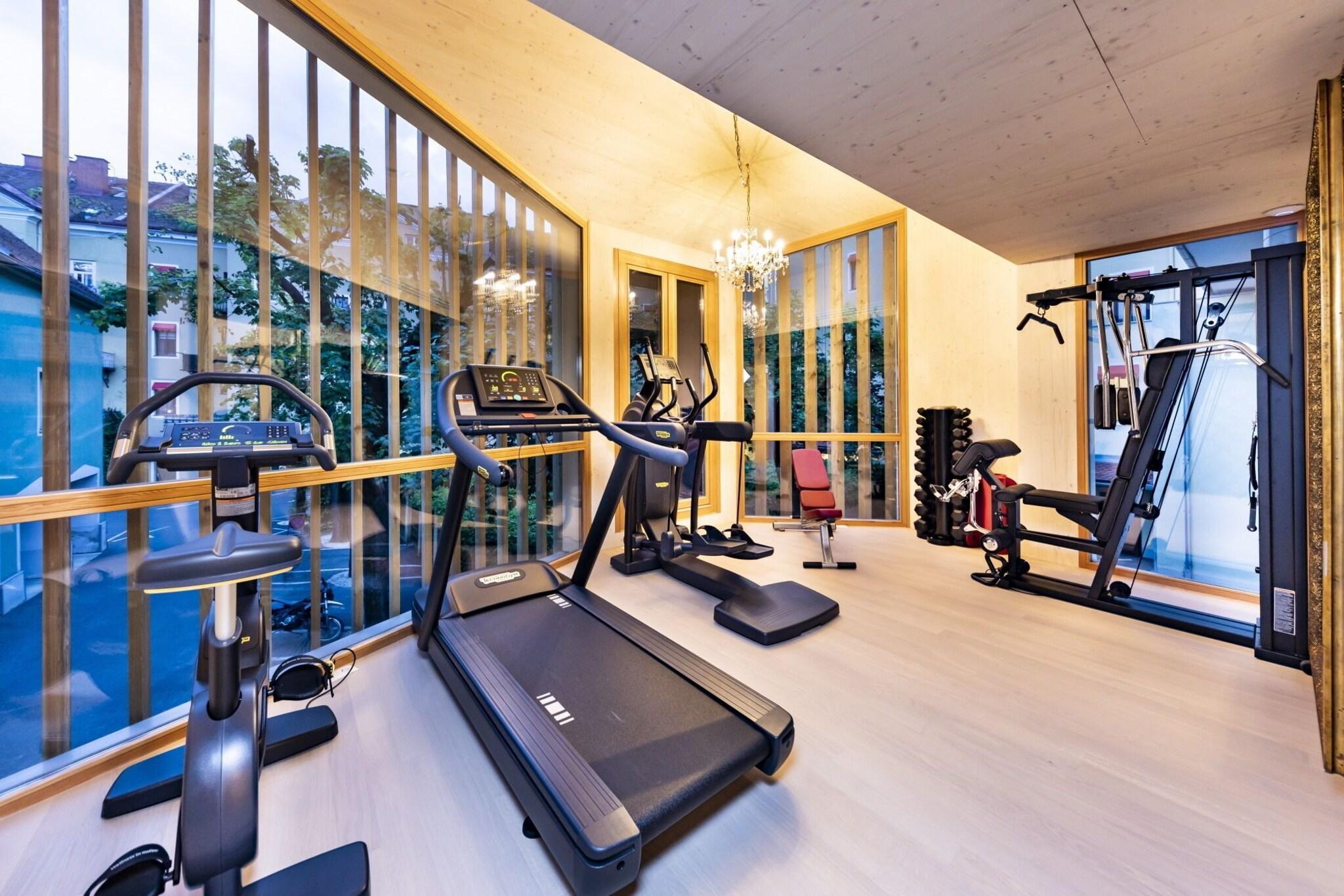Gimnasio Parkhotel Graz - Traditional Luxury