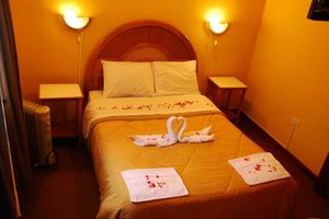Alojamiento - Tayka Hostel