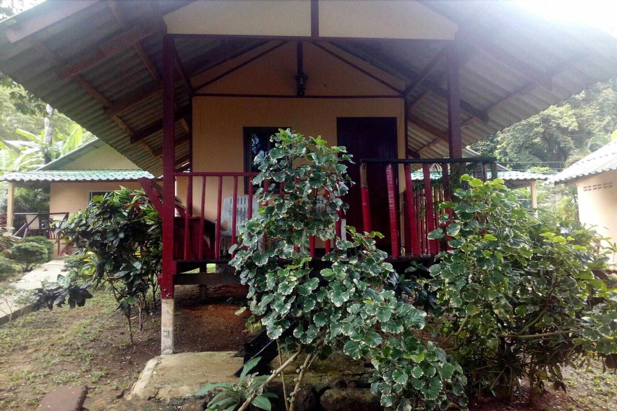 Vista Exterior Saint Tropez Resort