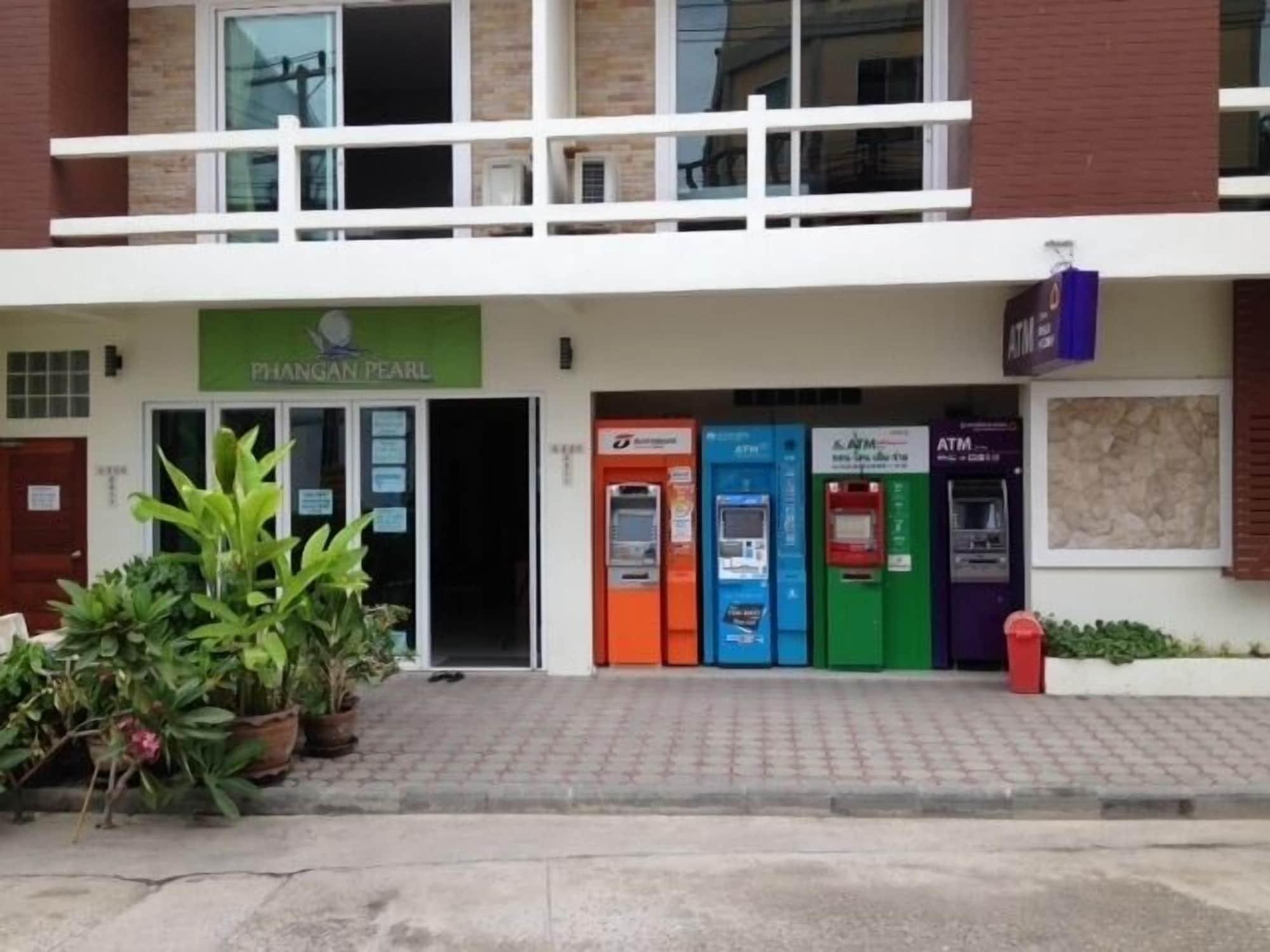 Vista Exterior Phangan Pearl Hostel