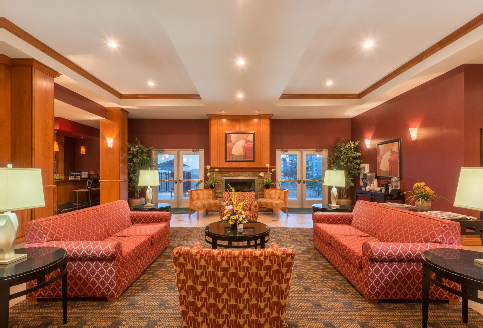 Vista Lobby Holiday Inn Casper East - Medical Center by IHG