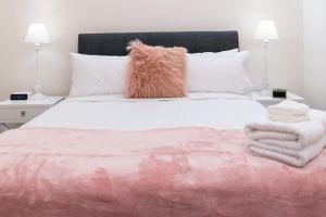 Alquiler Vacacional - Lovely & Spacious 2-BR home in Norwood