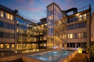 Paquete - IQ Hotel Firenze
