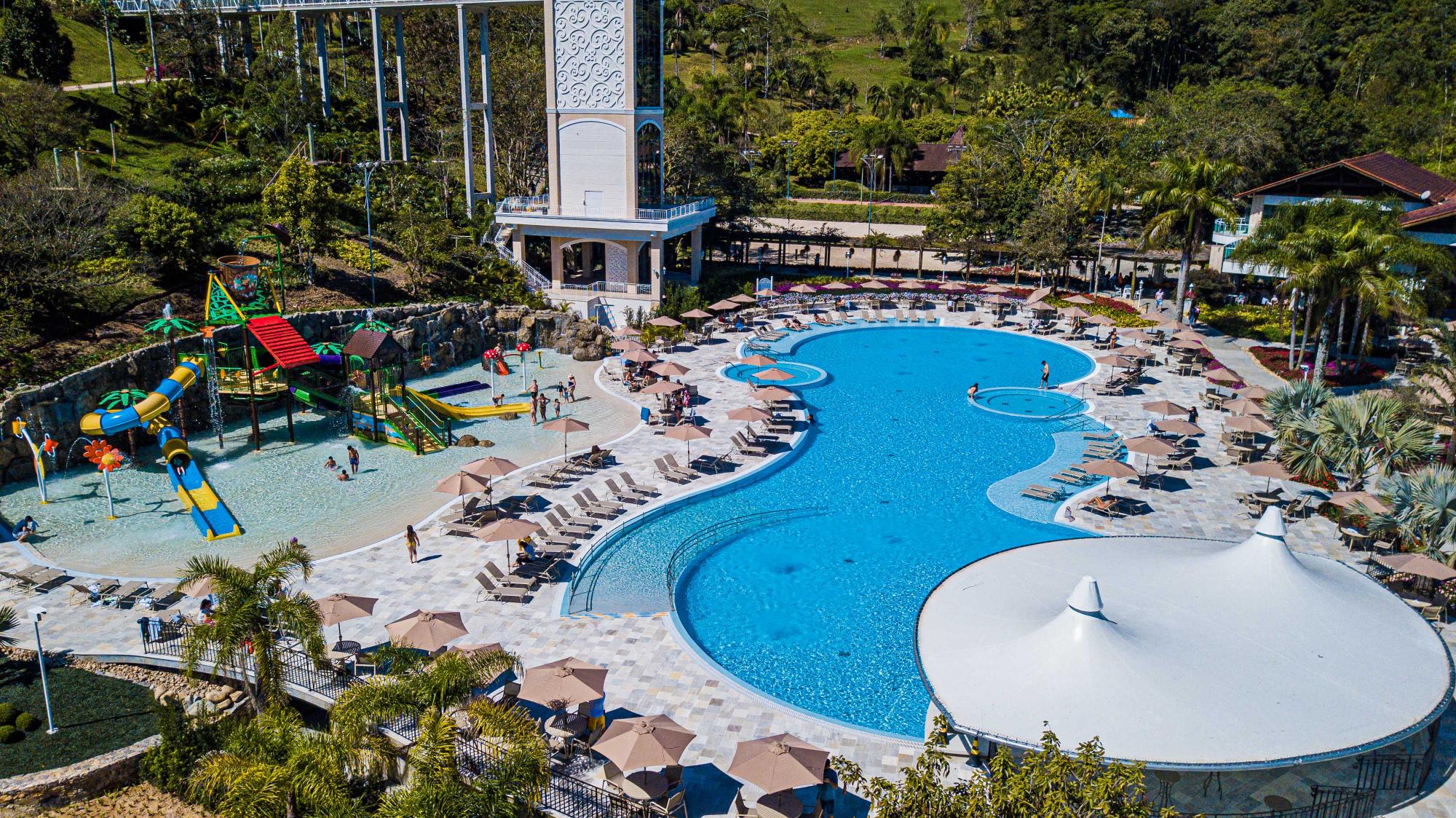 Vista Piscina Fazzenda Park Resort
