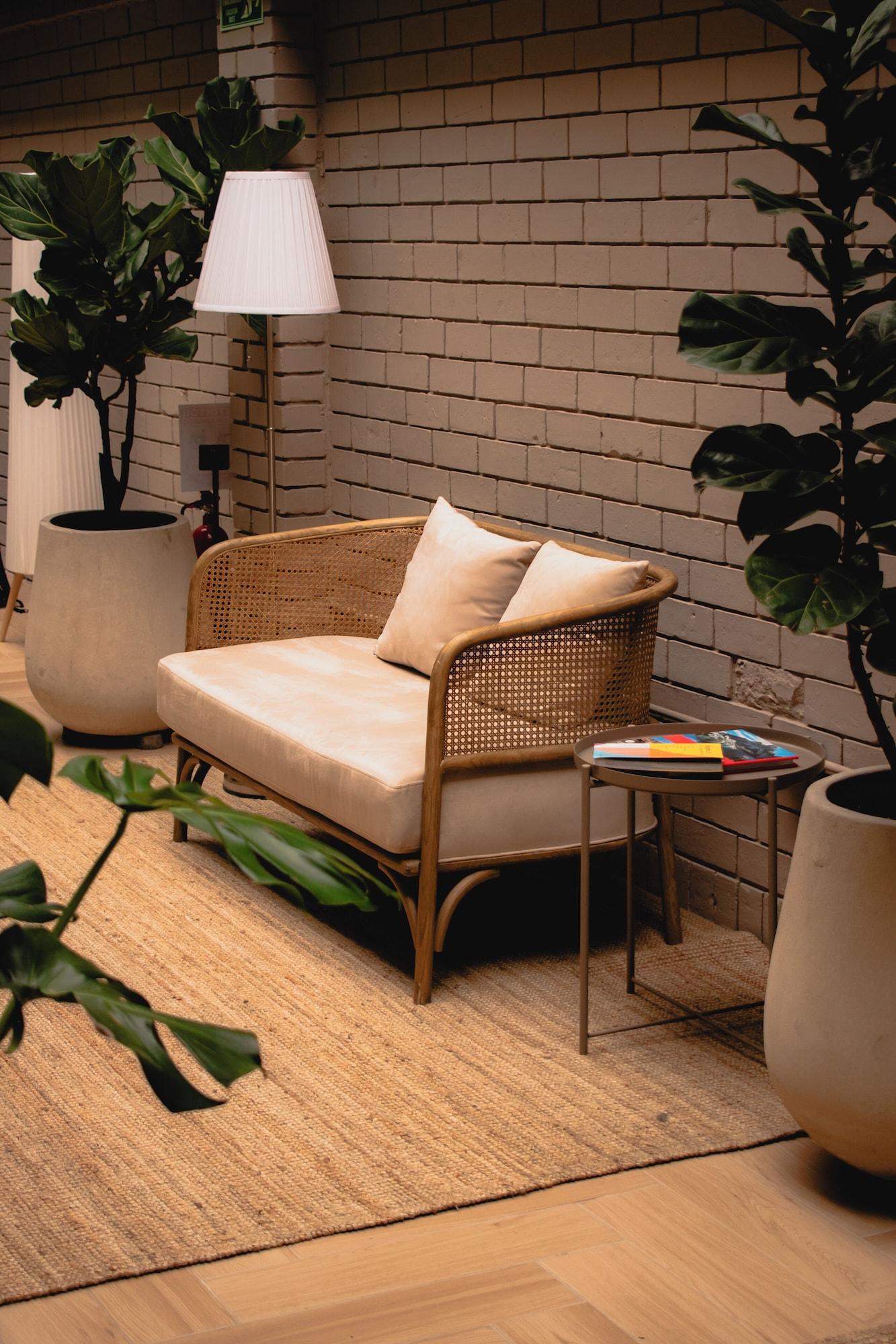 Vista Lobby BloomHouse Parkway