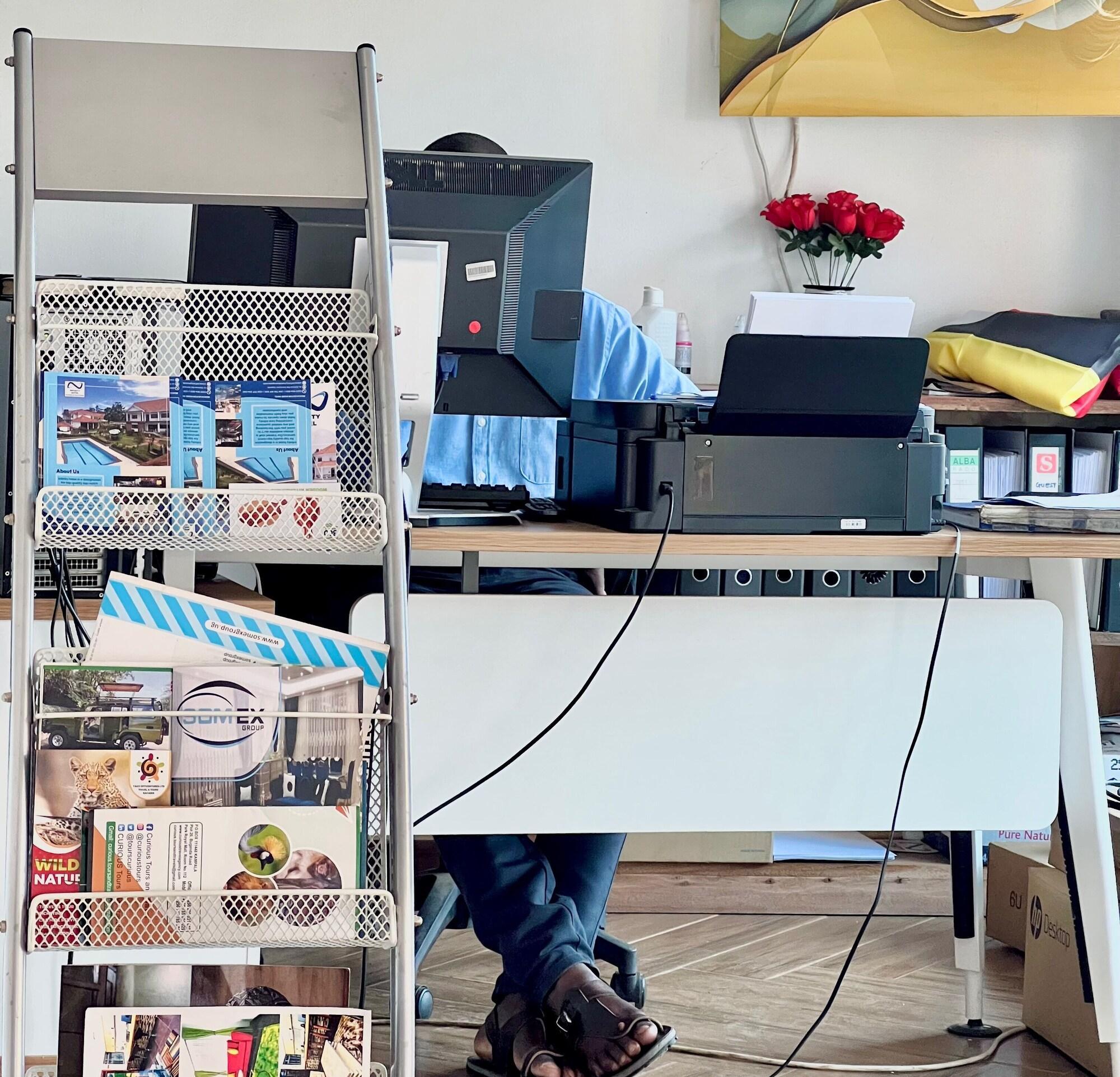 Vista Lobby Infinity Hotel Kampala