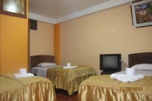Alojamiento - Hostal Las Américas