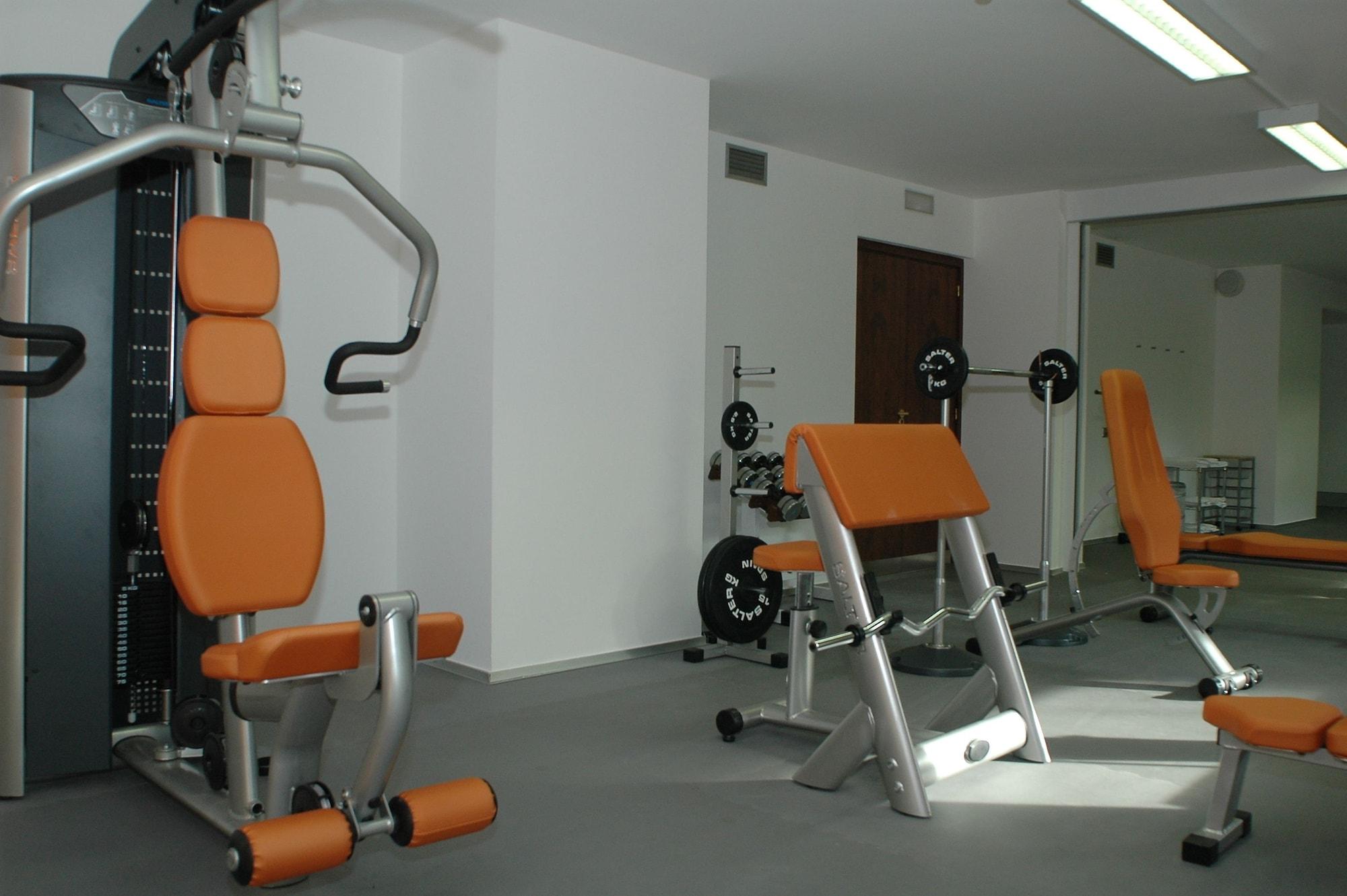 Gimnasio Aparthotel Atenea Valles