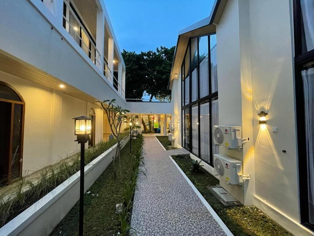 Vista Exterior Azana Essence Sanggabuana Bogor