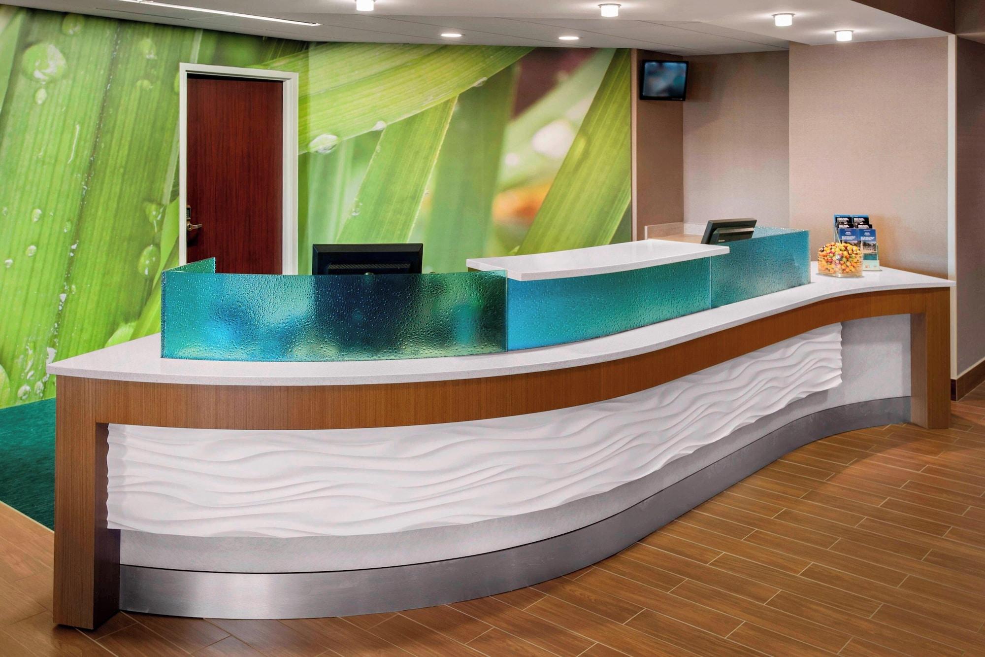 Vista Lobby SpringHill Suites Philadelphia Willow Grove