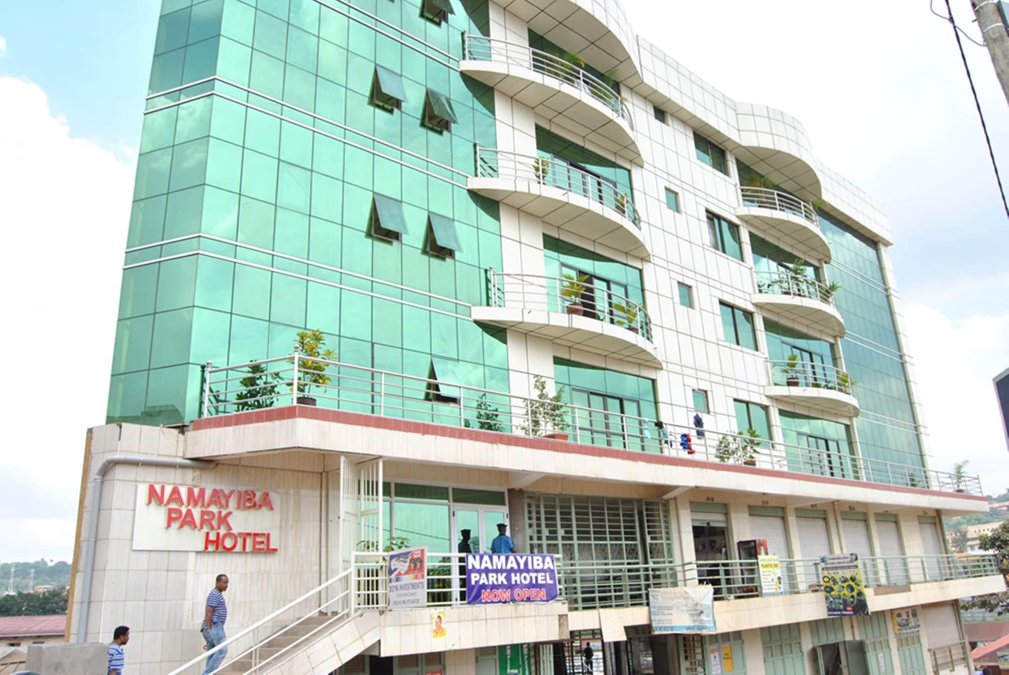 Varios Namayiba Park Hotel