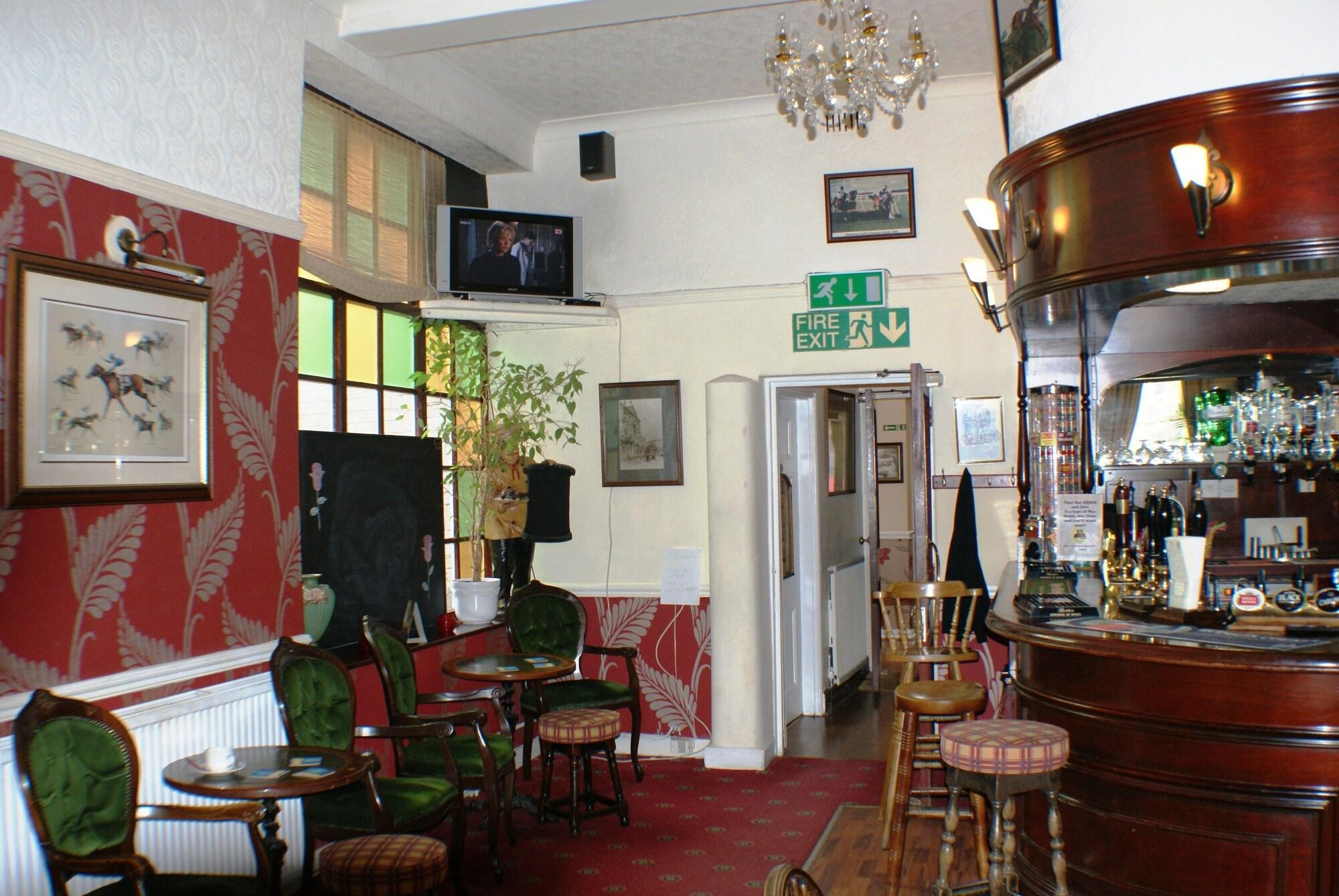 Bar/Salón Bank House Hotel