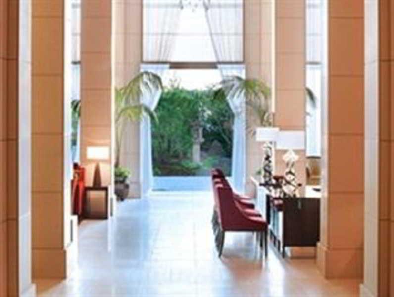 Centro de Negocios The St. Regis Osaka