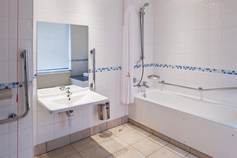 Equipamiento de Habitación Holiday Inn Warrington