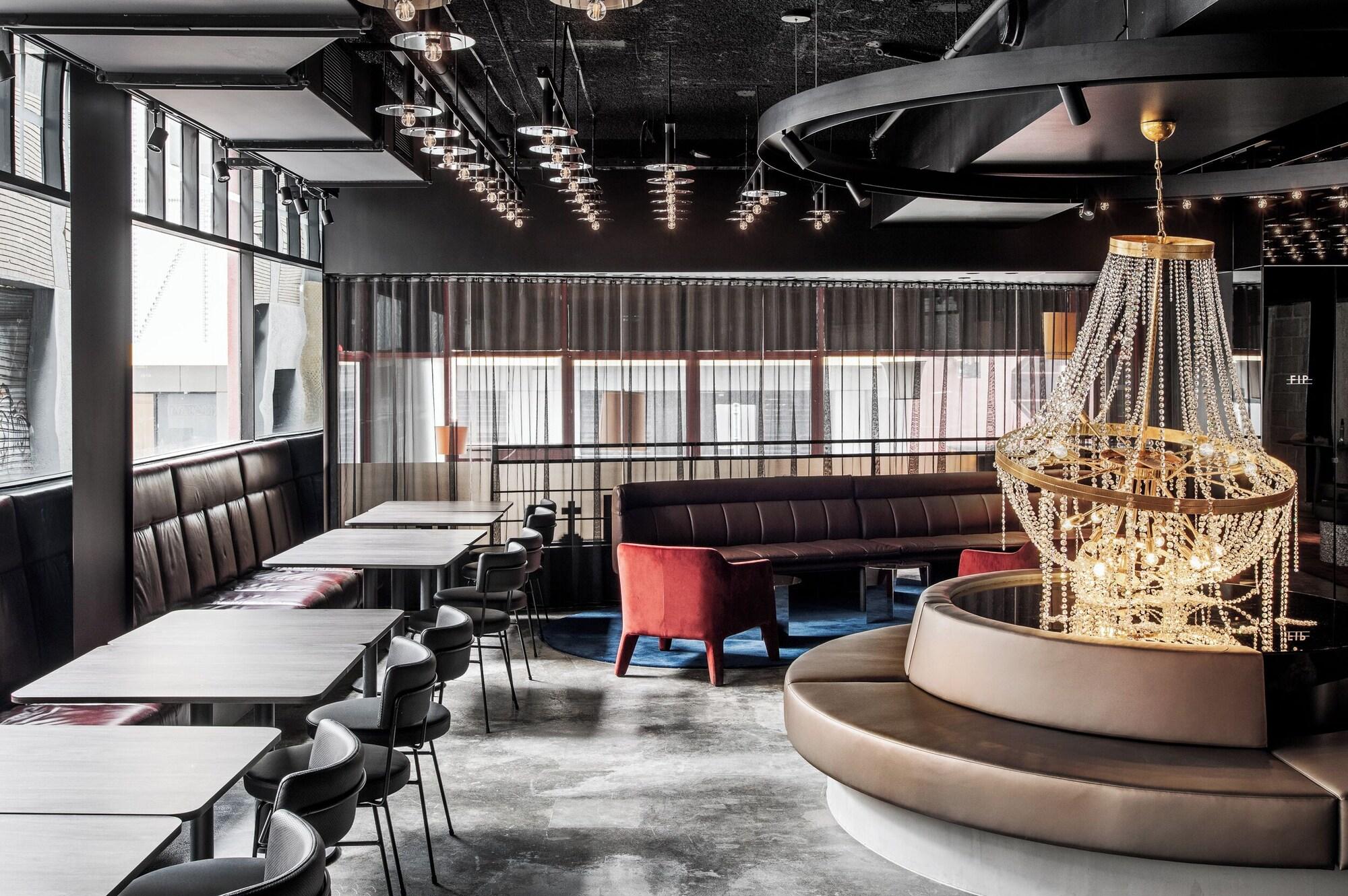 Vista Lobby Lancemore Crossley St Melbourne