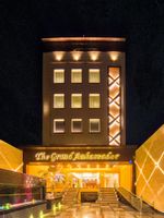 Alojamiento - The Grand Ambassador