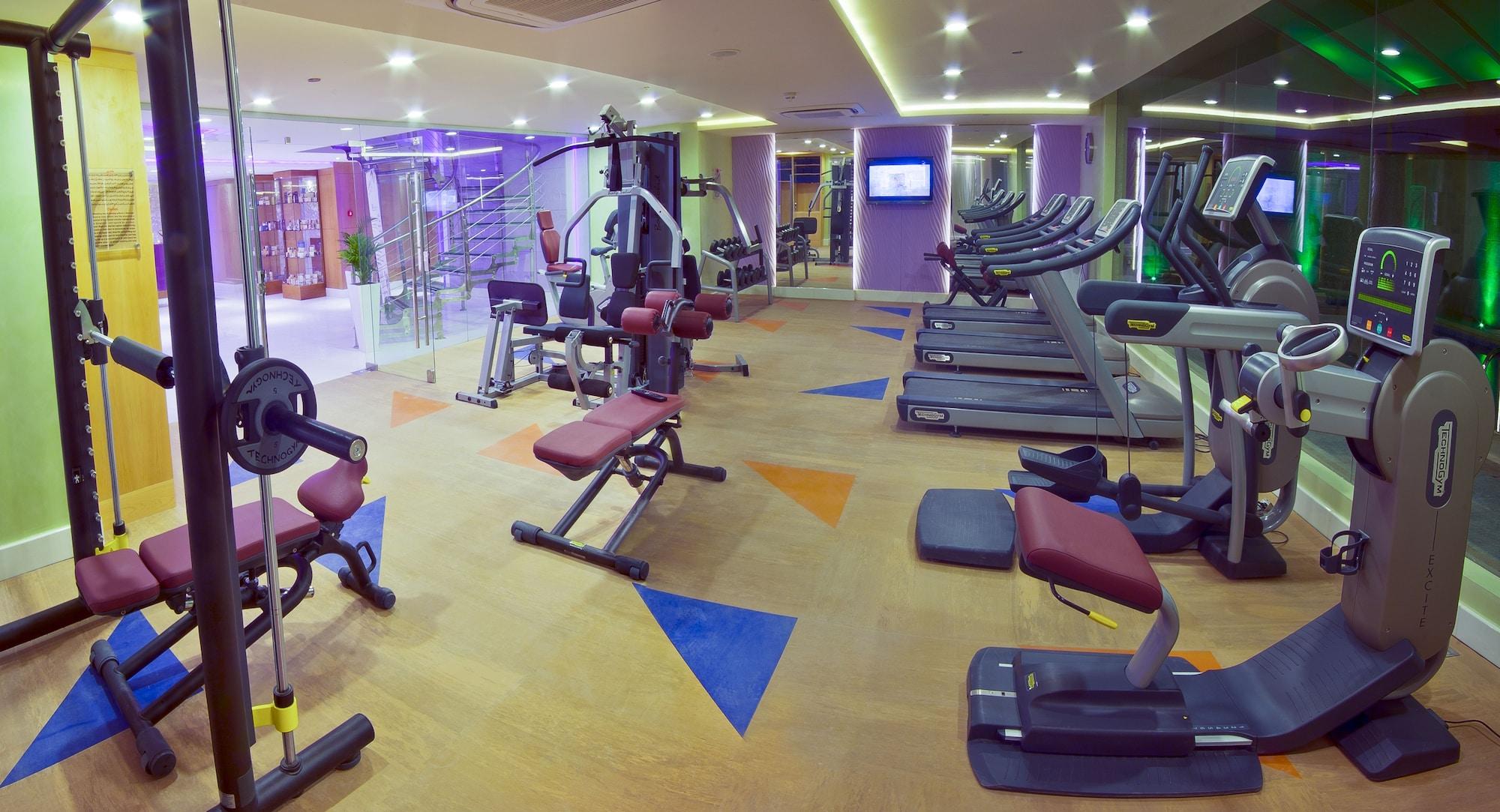 Gimnasio Novotel Suites Riyadh Olaya