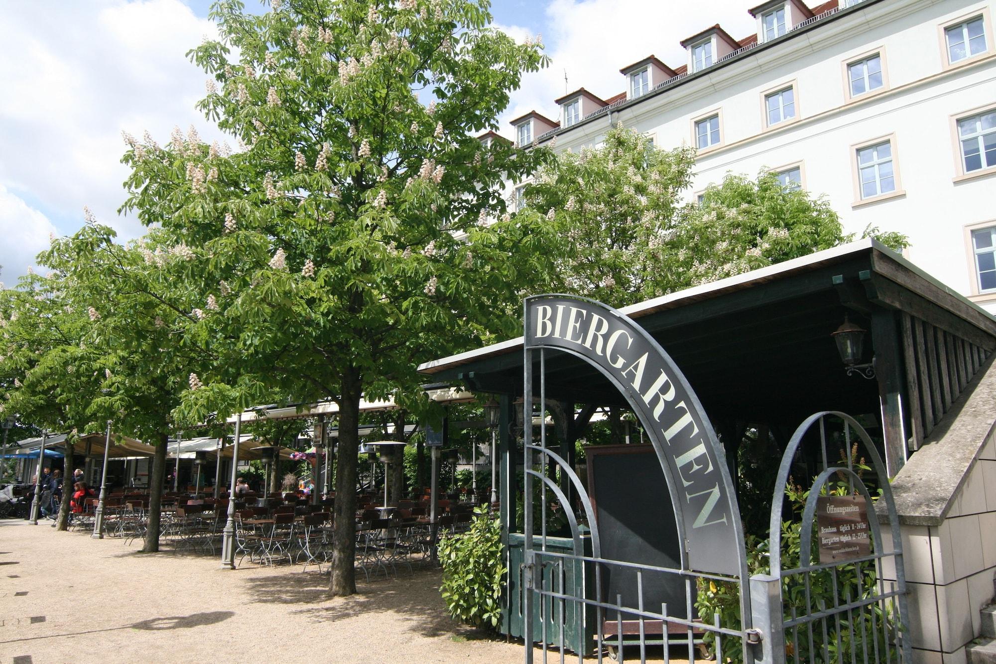 Varios Hotel am Waldschlösschen