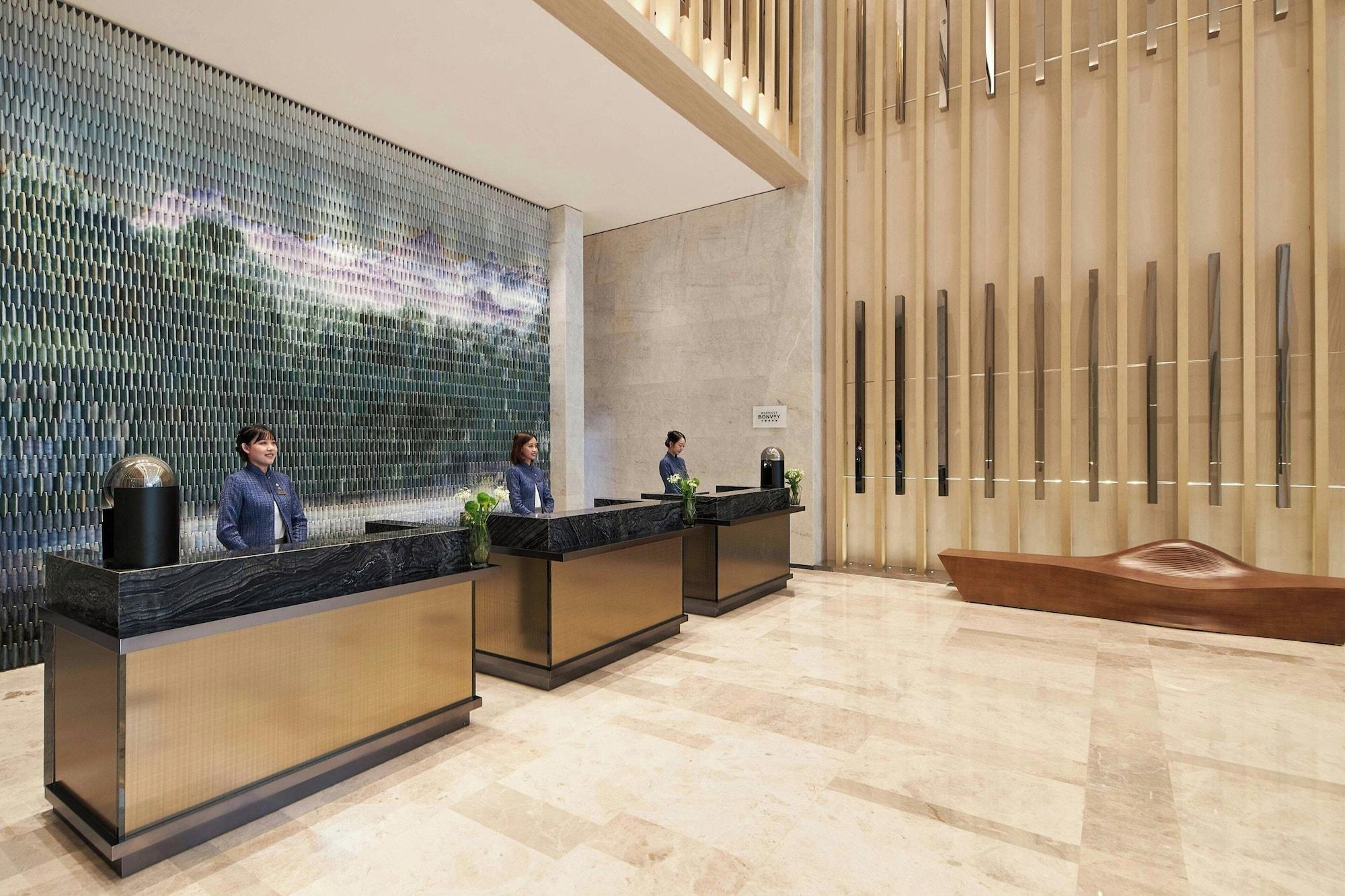 Vista Lobby Courtyard by Marriott Changchun