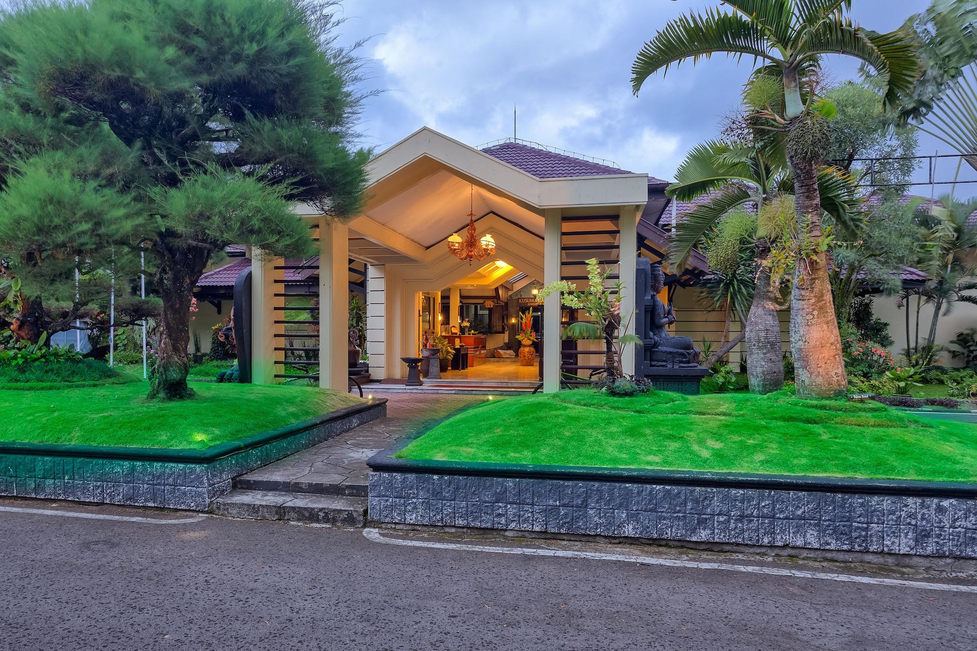 Vista Exterior Hotel Montana Dua Malang