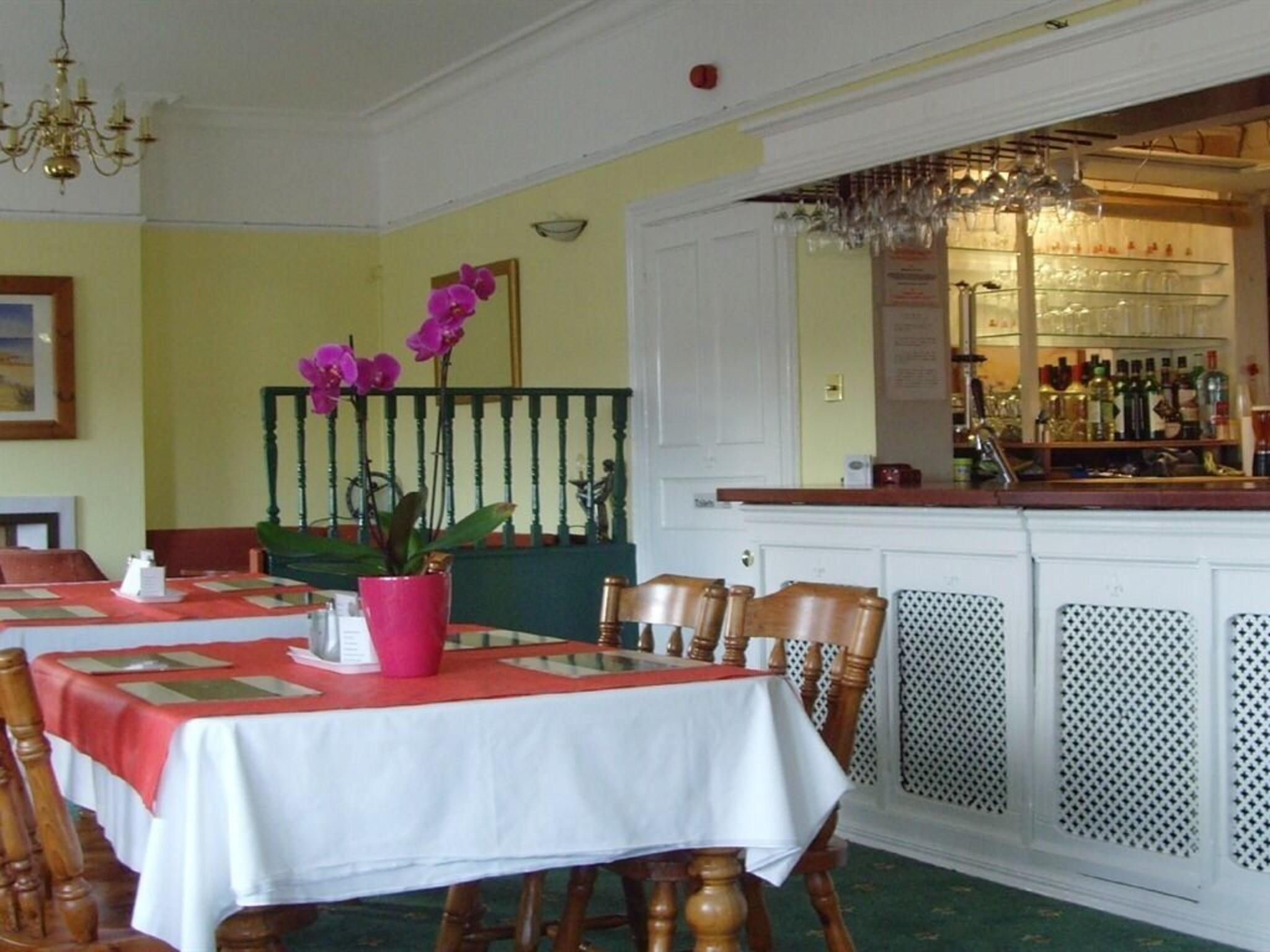 Bar/Salón Twin Lions Hotel