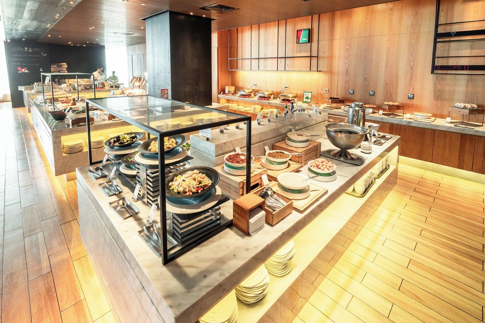 Restaurant The Place Tainan