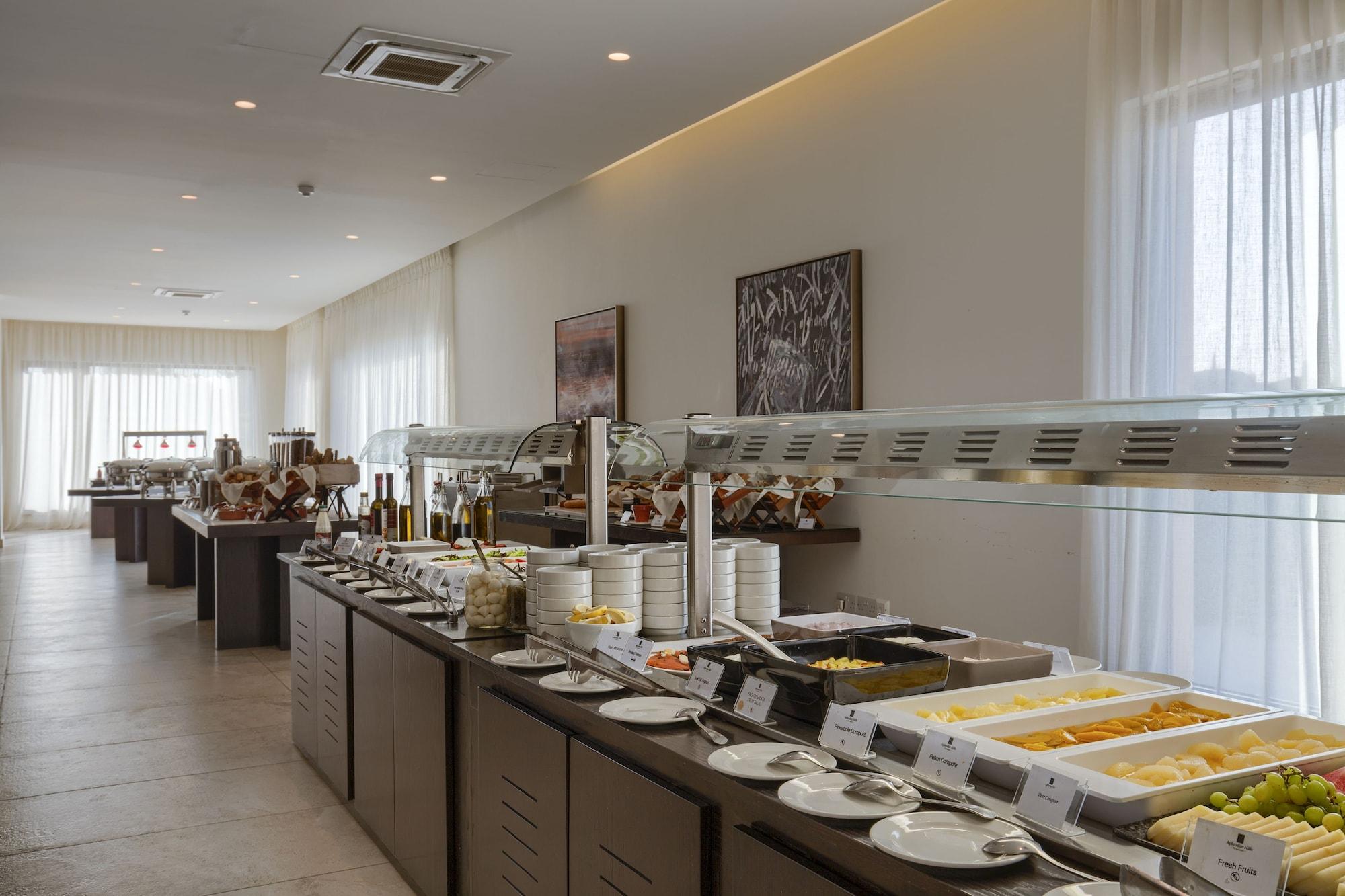 Restaurant Aphrodite Hills Rentals – Junior Villas