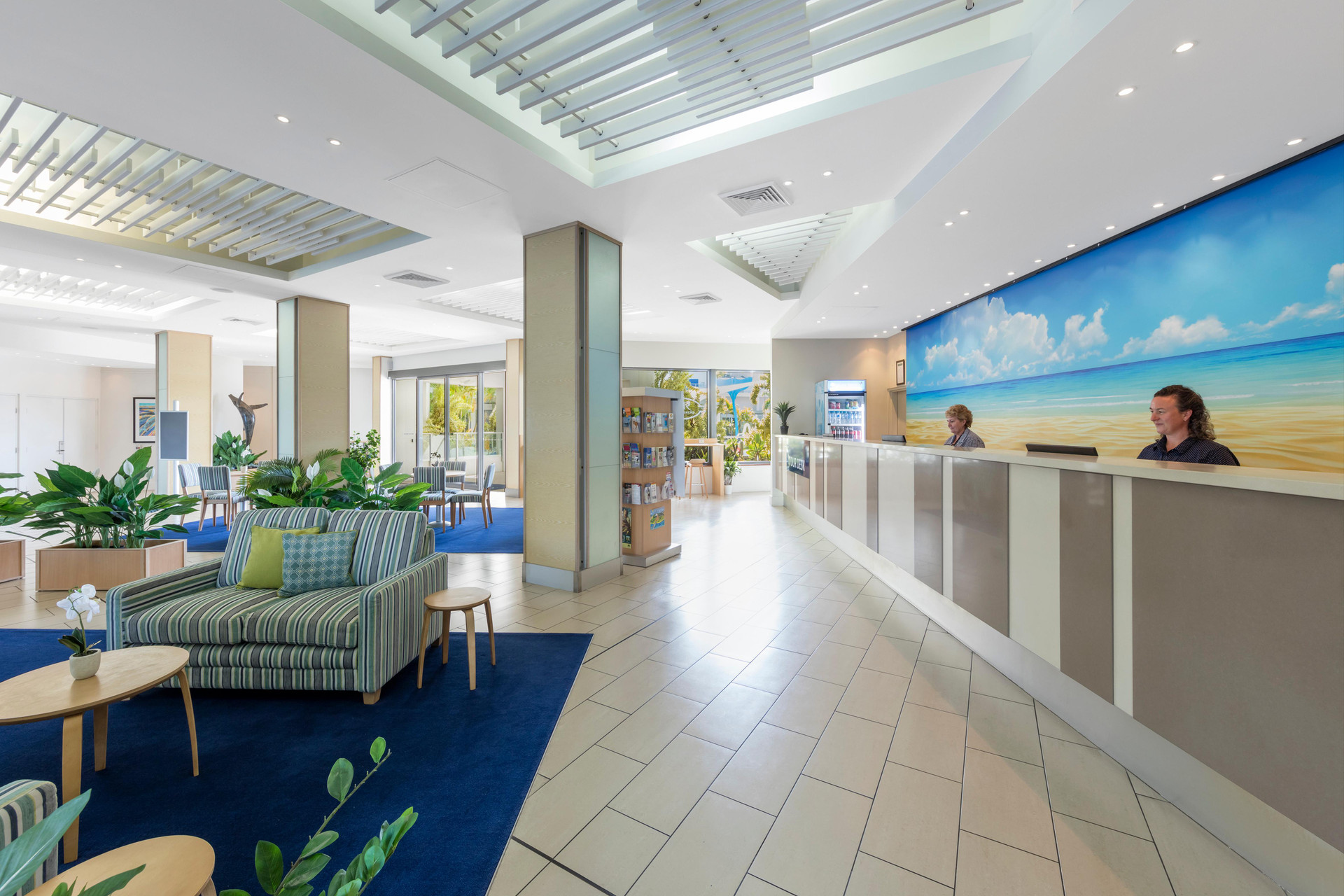 Vista Lobby Oaks Hervey Bay Resort and Spa