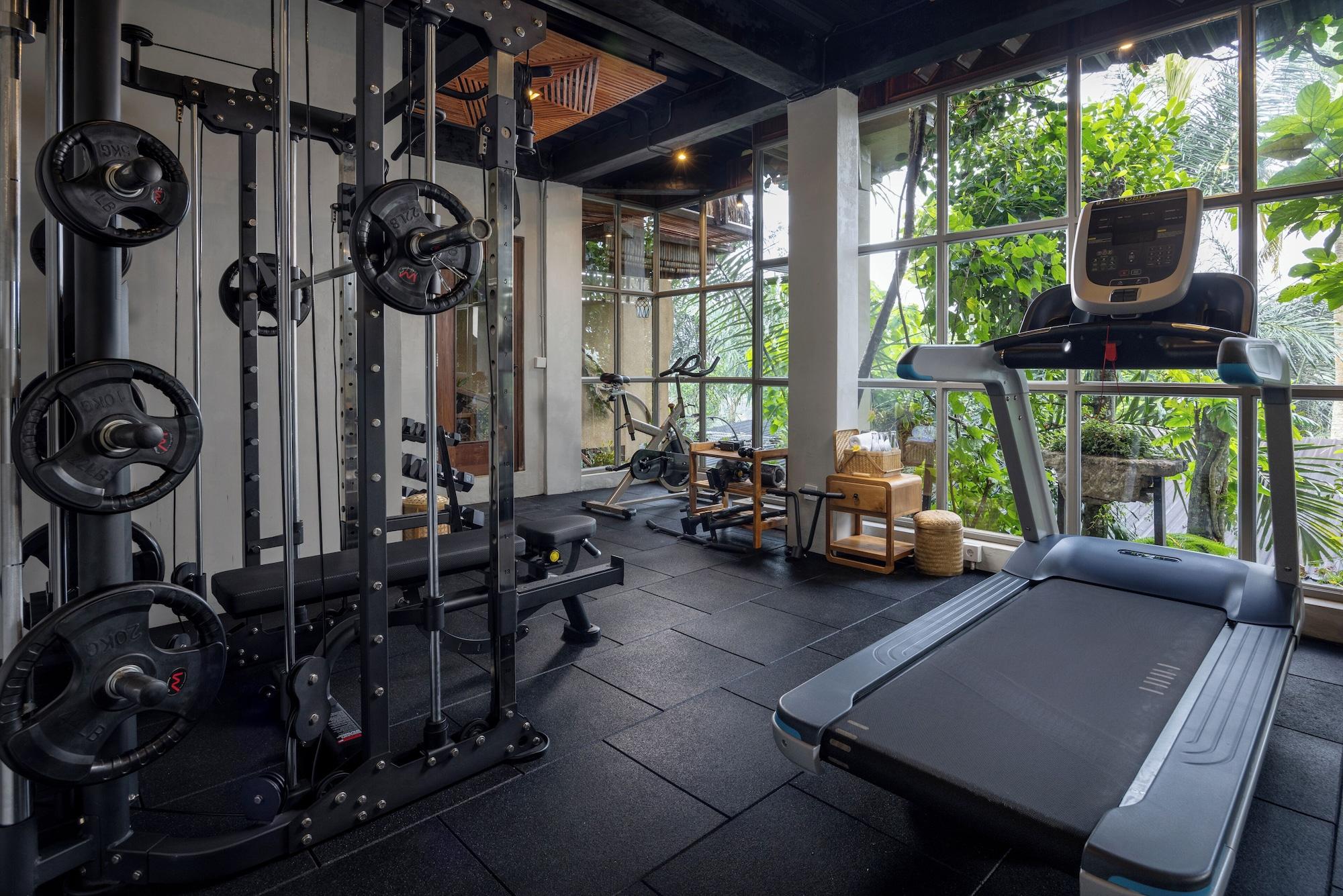 Gimnasio Sacred Valley by GenuineHost