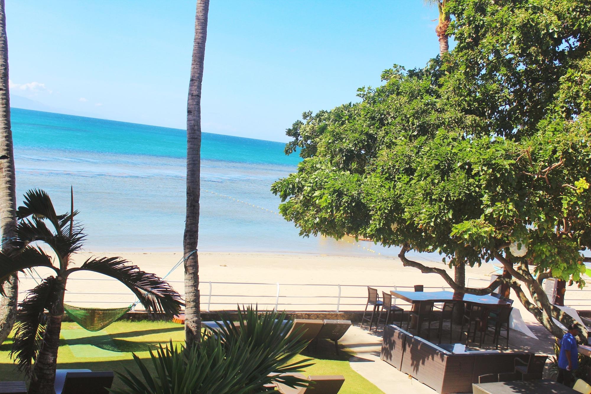 Playa The Coral Beach Club