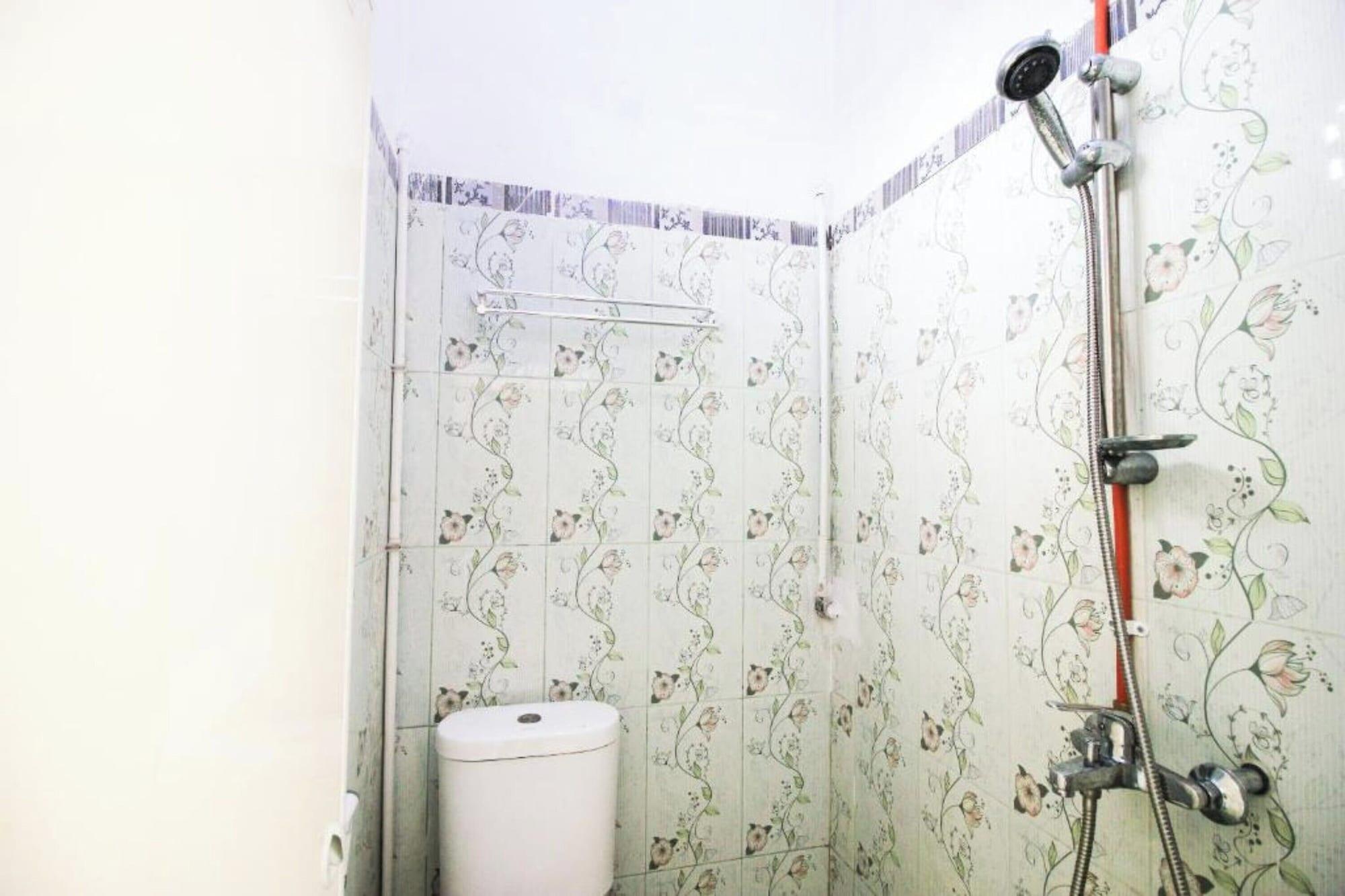 Equipamiento de Habitación OYO Life 2553 Kost Daya